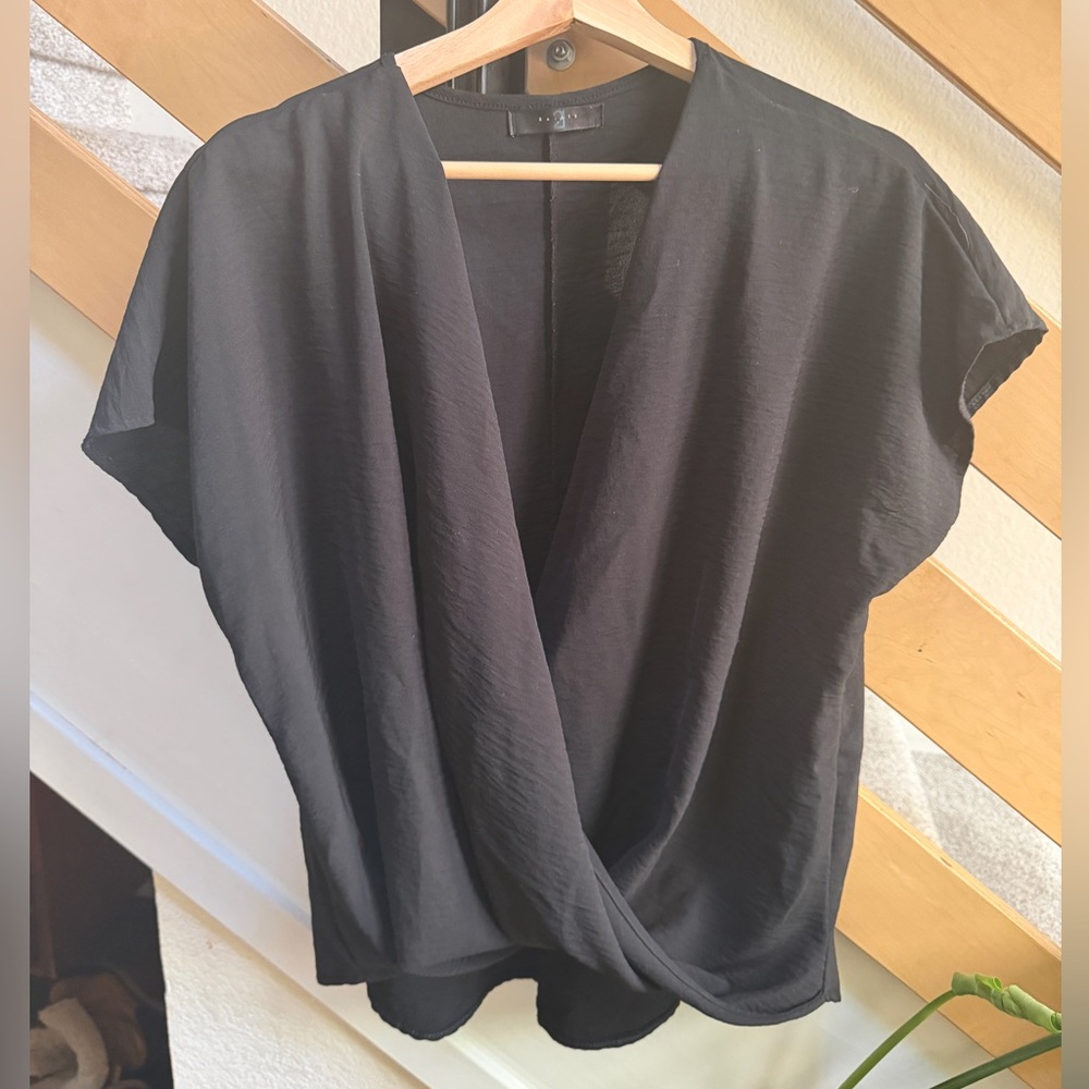 Black shirtsleeve wrap blouse